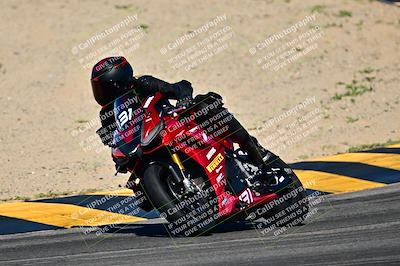 media/Mar-25-2024-Moto Forza (Mon) [[8d4319bd68]]/3-Intermediate Group/Session 2 (Turns 9 and 10)/